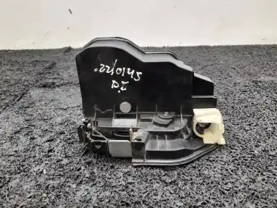 Second-hand car spare part left front door lock for bmw x1 (e84) sdrive 18d oem iam references 7229461  