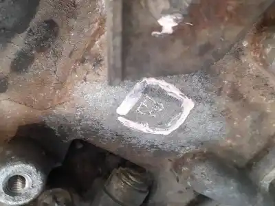 Pezzo di ricambio per auto di seconda mano riduttore per opel corsa d cosmo riferimenti oem iam 55192042  