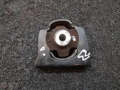 Pièce détachée automobile d'occasion support moteur avant pour toyota auris active références oem iam 0611