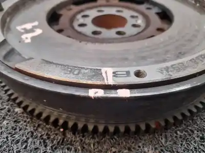 Second-hand car spare part engine flywheel for bmw serie 3 compact (e46) 320td oem iam references 21217518897  