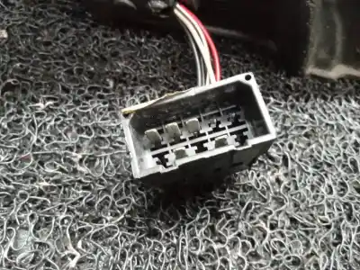 Pezzo di ricambio per auto di seconda mano specchio sinistro per audi a6 avant (4b5) 1.9 tdi riferimenti oem iam   