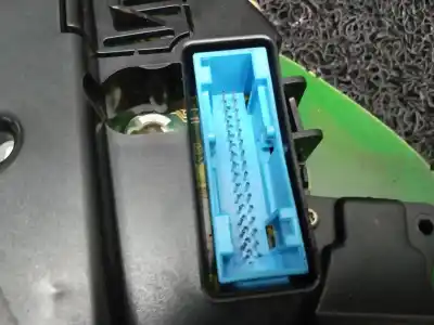 Pezzo di ricambio per auto di seconda mano pannello degli strumenti per audi a6 avant (4b5) 1.9 tdi riferimenti oem iam 4b0919860e  110008888001