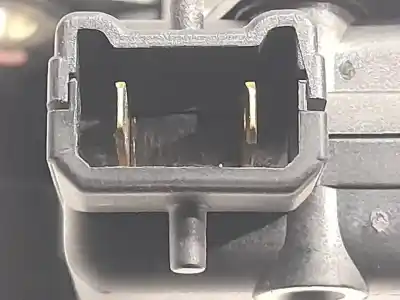 Second-hand car spare part tailgate lock for dacia duster ambiance 4x2 oem iam references 906062426r  n05003704