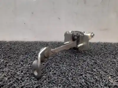 Second-hand car spare part door stop for dacia duster ambiance 4x2 oem iam references 