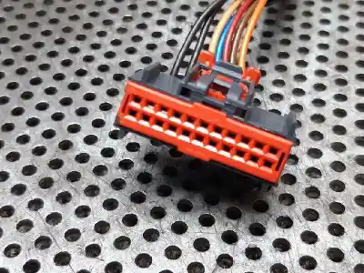 Pezzo di ricambio per auto di seconda mano specchio sinistro per jaguar x-type 2.2 d classic riferimenti oem iam   