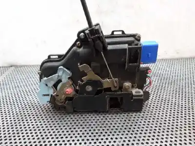 Pièce détachée automobile d'occasion serrure de porte arrière gauche pour seat toledo (5p2) stylance / style références oem iam 