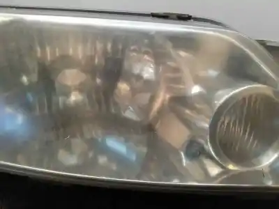 Second-hand car spare part right headlight for mazda premacy (cp) td active oem iam references   