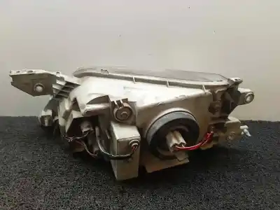 Second-hand car spare part right headlight for mazda premacy (cp) td active oem iam references   