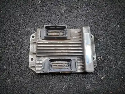 Peça sobressalente para automóvel em segunda mão centralina de motor uce por opel meriva cosmo referências oem iam 8973509487