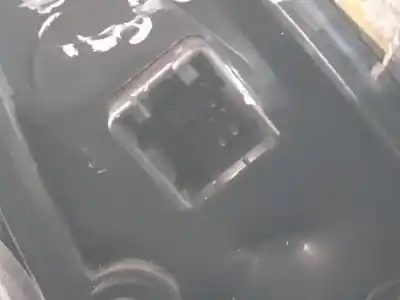 Pezzo di ricambio per auto di seconda mano specchio sinistro per kia rio ls berlina riferimenti oem iam   