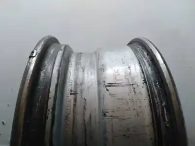 Peça sobressalente para automóvel em segunda mão jante por land rover discovery (salljg/lj) tdi referências oem iam 16x7jh2x33  