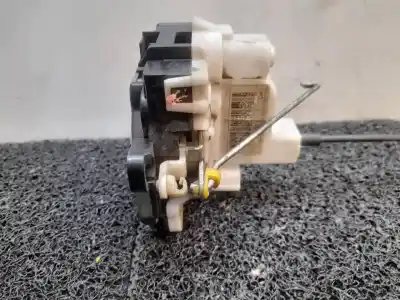 Pezzo di ricambio per auto di seconda mano serratura porta anteriore sinistra per fiat panda (169) 1.1 8v riferimenti oem iam 4680999