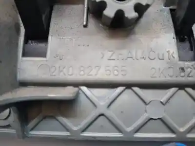 Автозапчасти б/у задняя левая наружная ручка за volkswagen caddy ka/kb (2k) life ссылки oem iam 2k0827565f  2k0827565g