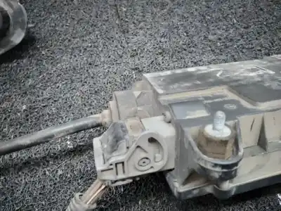 Pezzo di ricambio per auto di seconda mano freno di stazionamento elettrico per renault scenic ii grand dynamique riferimenti oem iam 8200702095  
