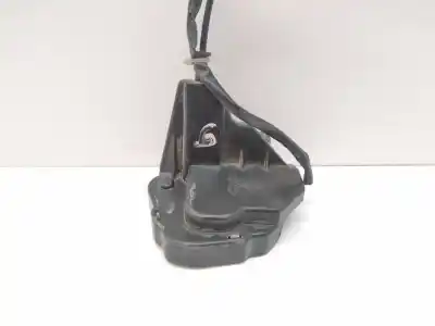 Second-hand car spare part RIGHT SIDE DOOR LOCK for KIA CARNIVAL  OEM IAM references   