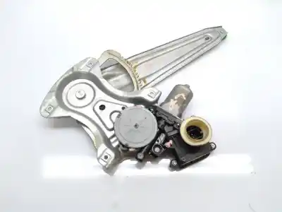 Pièce détachée automobile d'occasion léve glace arrière droit pour toyota auris active références oem iam 8570202020