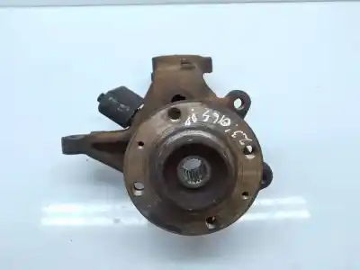 Pièce détachée automobile d'occasion moyeu de roue avant droite pour peugeot 206+ básico références oem iam 