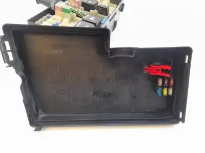 Second-hand car spare part fuse box unit for volvo c30 1.8 cat oem iam references 8688040 518818000 3m5t14a142ab