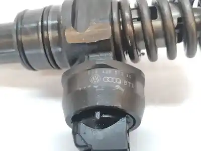 Pezzo di ricambio per auto di seconda mano iniettore per volkswagen caddy ka/kb (2k) 2.0 sdi riferimenti oem iam 0414720215  038130073ag