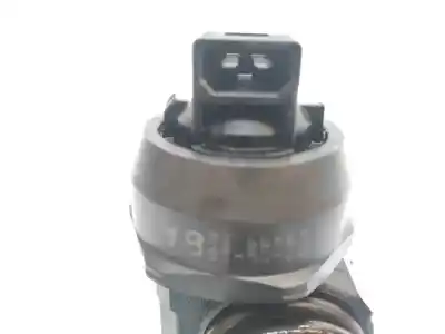 Pezzo di ricambio per auto di seconda mano iniettore per volkswagen caddy ka/kb (2k) 2.0 sdi riferimenti oem iam 0414720215  038130073ag