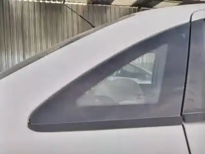 Second-hand car spare part right rear triangle quarter glass for fiat linea (110) dynamic oem iam references 