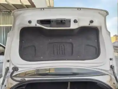 Автозапчасти б/у крышка багажника за fiat linea (110) dynamic ссылки oem iam   