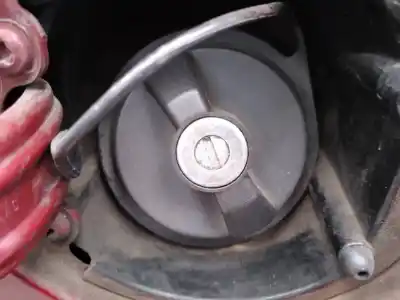 Tweedehands auto-onderdeel tankdop voor dodge journey sxt oem iam-referenties 