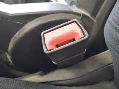 Tweedehands auto-onderdeel riemhaak links voor voor dodge journey sxt oem iam-referenties 