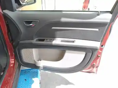 Tweedehands auto-onderdeel bekleding rechts voordeur voor dodge journey sxt oem iam-referenties 