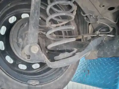 Автозапчастина б/у задня вісь для ford fiesta (cb1) trend посилання на oem iam    Автозапчастина б/у задня вісь для ford fiesta (cb1) trend посилання на oem iam