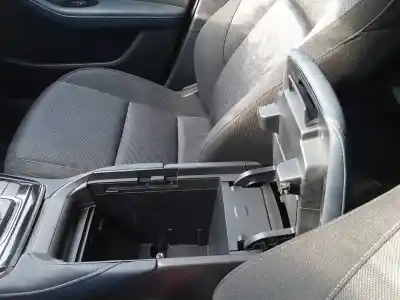 Автозапчастина б/у центральний подлокник для mazda cx-30 selection 2wd посилання на oem iam   