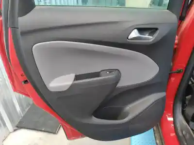 Peça sobressalente para automóvel em segunda mão forra / revestimento da porta traseira esquerda por opel crossland x innovation referências oem iam 