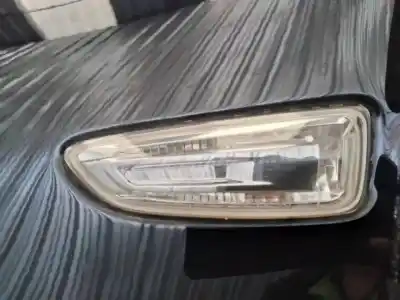 Peça sobressalente para automóvel em segunda mão farolim do lado esquerdo por opel crossland x design line referências oem iam 