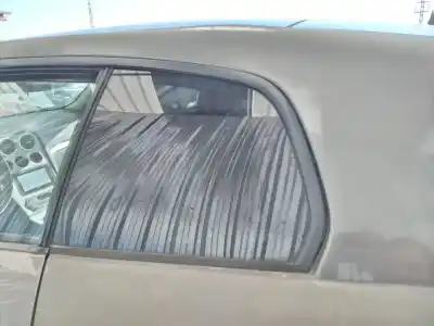 Peça sobressalente para automóvel em segunda mão vidro de custódia triangular traseiro esquerdo por alfa romeo brera (177) 2.2 jts 16v selective sky view referências oem iam 