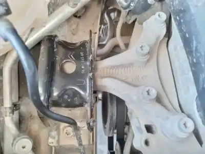Peça sobressalente para automóvel em segunda mão suporte direito do motor por opel crossland x design line referências oem iam 9681706580