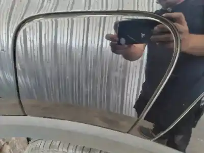 Peça sobressalente para automóvel em segunda mão tampa de combustível externa por opel crossland x design line referências oem iam 