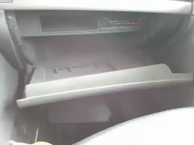 Peça sobressalente para automóvel em segunda mão porta luvas por audi a8 (4e2) 4.0 tdi quattro referências oem iam   