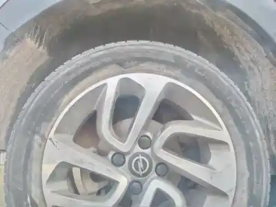 Peça sobressalente para automóvel em segunda mão cave de roda por opel crossland x design line referências oem iam 