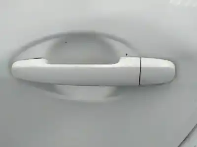 Pièce détachée automobile d'occasion poignée extérieure arrière gauche pour toyota auris active références oem iam 