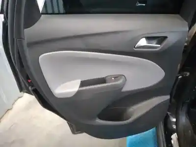 Peça sobressalente para automóvel em segunda mão forra / revestimento da porta traseira esquerda por opel crossland x design line referências oem iam 