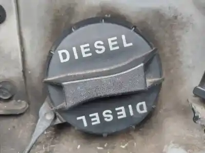 Pièce détachée automobile d'occasion bouchon du réservoir d'essence pour hyundai ix20 gls comfort références oem iam 