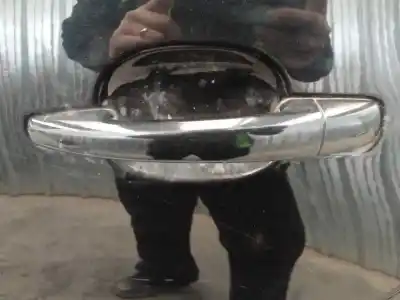 Pezzo di ricambio per auto di seconda mano maniglia esterna posteriore sinistra per peugeot 3008 active riferimenti oem iam 