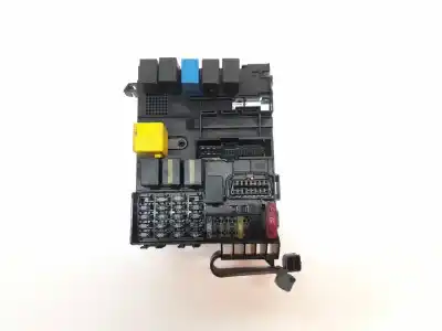 Pièce détachée automobile d'occasion BOÎTES À FUSIBLES pour SMART CABRIO  Références OEM IAM 0001683V001  625787