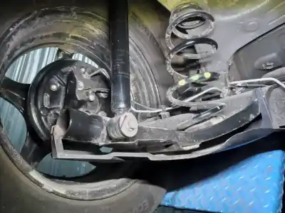 Peça sobressalente para automóvel em segunda mão charrió / suporte de eixo de trás por dacia sandero iii stepway comfort referências oem iam 32c21285s052