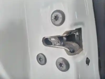 Peça sobressalente para automóvel em segunda mão fechadura da porta traseira esquerda por dacia sandero iii stepway comfort referências oem iam 