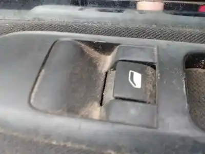 Pezzo di ricambio per auto di seconda mano interruttore alzacristalli anteriore destro per peugeot 3008 active riferimenti oem iam 