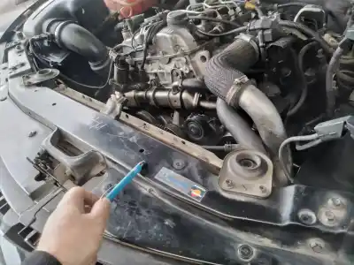 Peça sobressalente para automóvel em segunda mão painel frontal por ssangyong actyon 200 xdi 4wd limited referências oem iam 