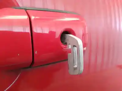 Second-hand car spare part left front door lock for volvo c30 1.8 cat oem iam references   