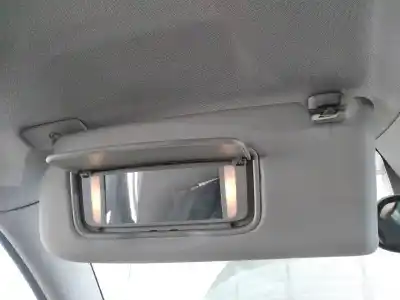 Tweedehands auto-onderdeel linker zonnescherm voor volvo s40 berlina 2.0 d momentum oem iam-referenties   