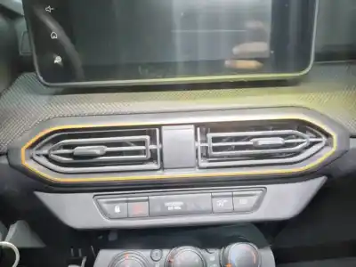 Peça sobressalente para automóvel em segunda mão grelha / difusor de ar por dacia sandero iii stepway comfort referências oem iam 